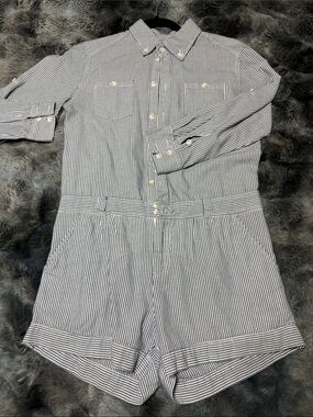 Striped Button-Front Short Sleeve Romper in Blue/White